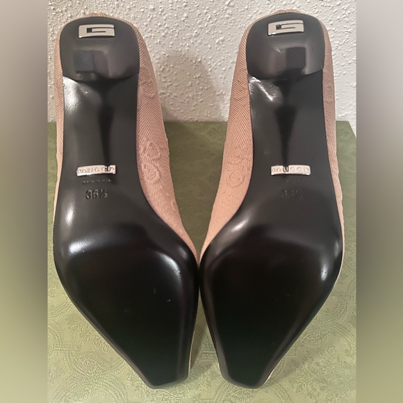 Gucci GG monogram knit boots in 36.5 - Picture 5 of 6